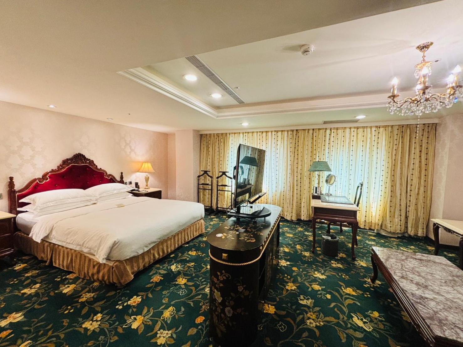 Royal Seasons Hotel Taipei ‧ Nanjing W. Экстерьер фото