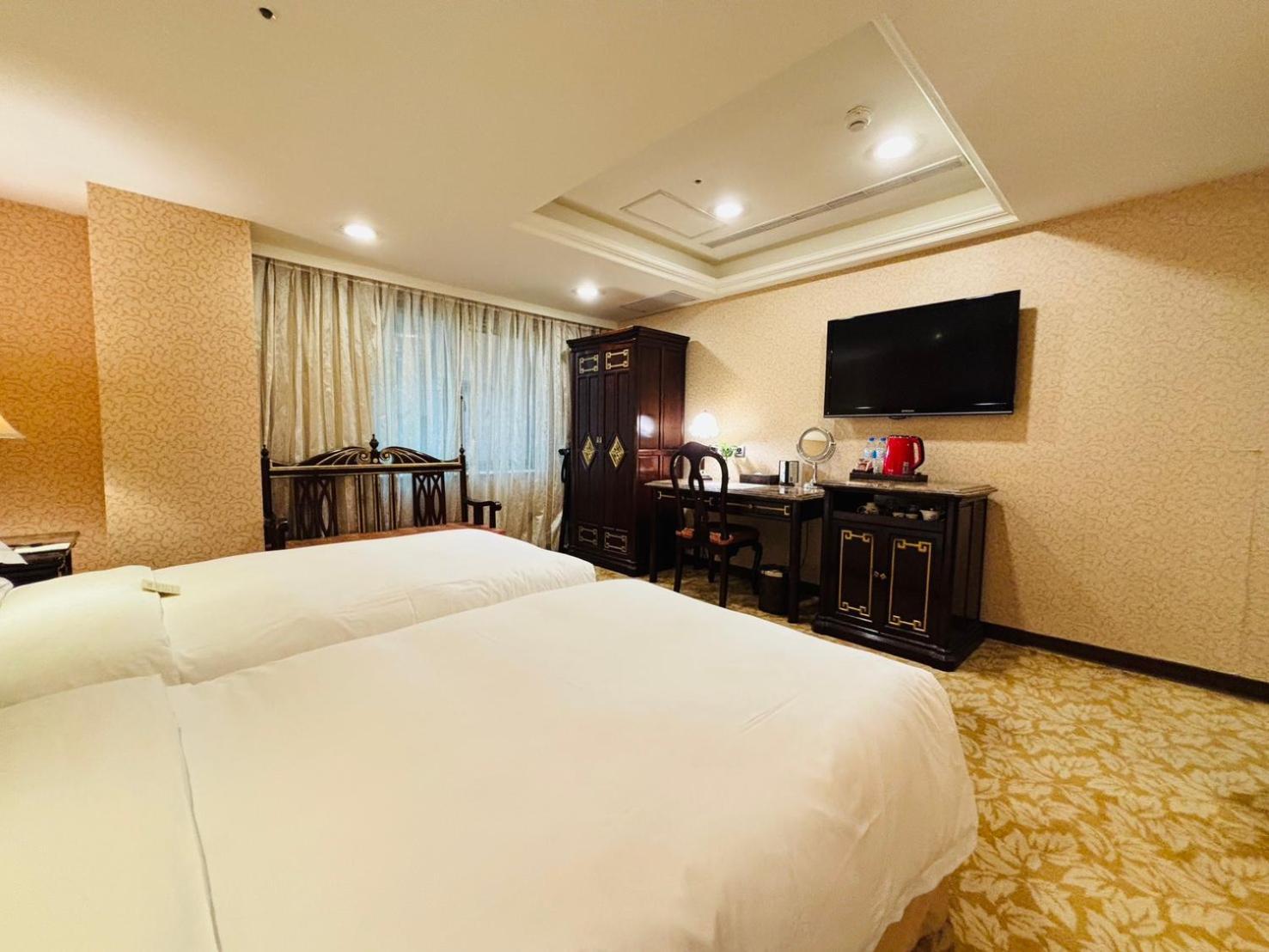 Royal Seasons Hotel Taipei ‧ Nanjing W. Экстерьер фото